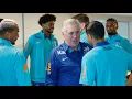 Download Lagu JOGADORES DA SELEÇÃO CHEGAM NA GRANJA! ANCELOTTI INICIA TRABALHO NA DATA FIFA COM O BRASIL!