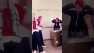 وان كان علي الجرح لابد إنه ينكوي   دندنها