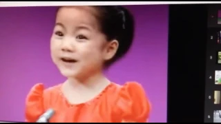 ילדה קטנה שרה אופרה 