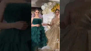 لنون ولينو وسوسو وندونة القمرات كلهم بفيديو واحد فراولاتي العسلات شبه بعض جدا 