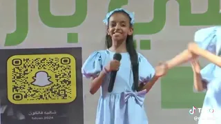 قناة اطفال ومواهب الفضائية نشيد نشيد أغراض البيت النجمة الين ابوجبل استعراض زهرات اطفال ومواهب 