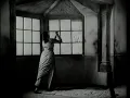 Manmohana bade jhoothe in Nutan's voice