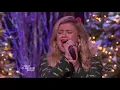 Download Lagu Kelly Clarkson sings \