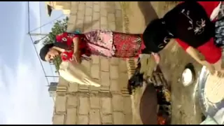 عاداني الوكت ياهواي بنات   سوريه   يخبزن دندنها