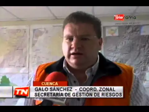 Lluvias provocan caída de material en vías