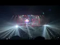 BRILLAS - LEON LARREGUI EN VIVO