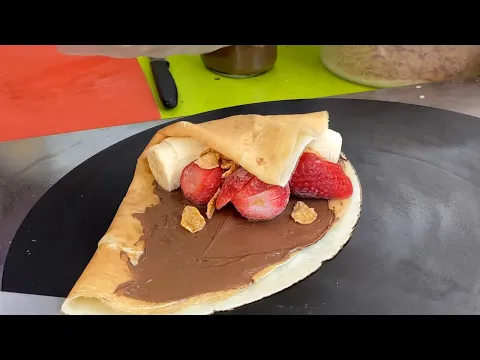 Download MP3 DELICIOUS KOREAN FAMOUS GRANDPA’S  CREPE - 300 crepes sold per day!!  - KOREAN STREET FOOD