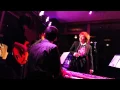 Download Lagu Moni-k \u0026 The Red Carpet Quartet - Ai sa intelegi LIVE