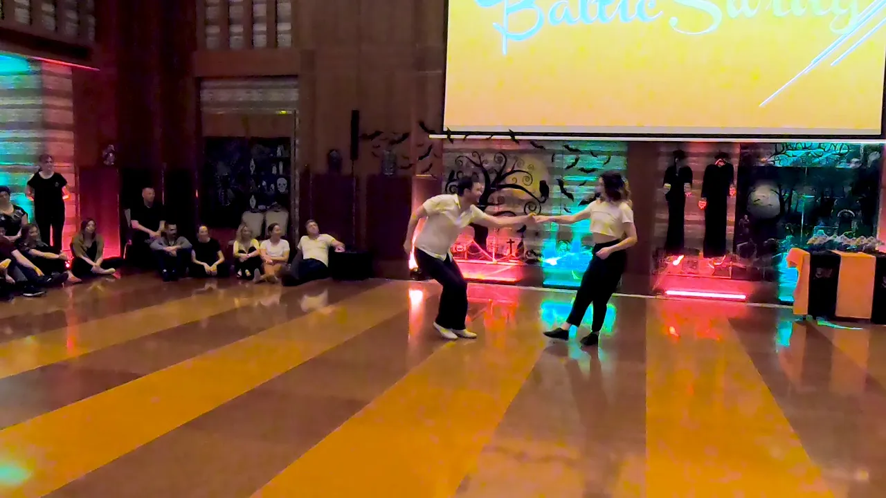 John Kirkconnell & Alyssa Glanville - ProShow - Warsaw Halloween Swing 2019