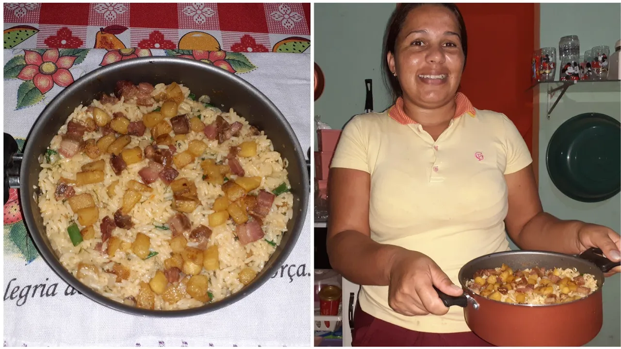 Arroz de forno com peito de frango e banana da terra.