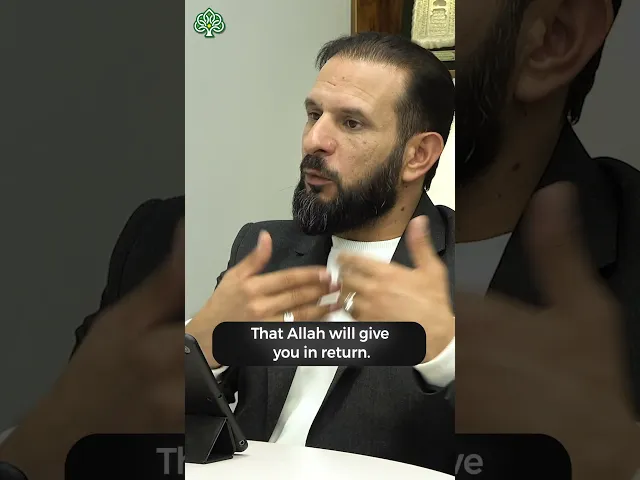 ⁣Money or God? This Life or Hereafter?... #islamicfinance