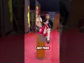 Circusact: Meisje komt vast te zitten in pijp😲🤔 #youtubeshorts #shortsfeed #feiten #shorts #viral...