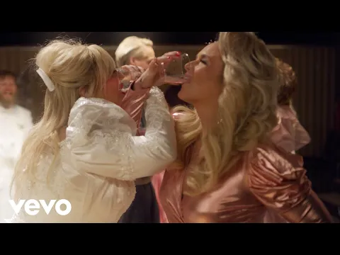 Download MP3 Elle King, Miranda Lambert - Drunk (And I Don't Wanna Go Home) (Official Video)