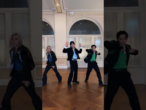 Lee Know, Hyunjin, Felix: Chk Chk Boom Challenge