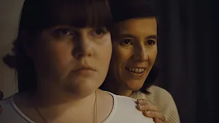 بتروح لخالتها دكتورة التغذيه علشان تخس ولكن متعرفش ان خالتها من اكلي لحوم البشر وانها هتبقي الضحيه 