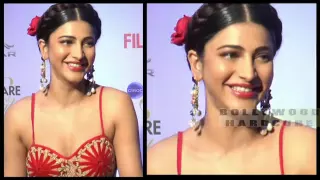 top 10 bollywood actress deep cleavage show