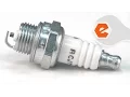 Chainsaw Repair - Replacing the Spark Plug Poulan Part 952030150