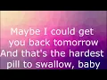 Download Lagu Lil Dicky - Molly feat. Brendon Urie (Lyrics)