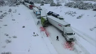 Multi Semi Trucks Crash and close I - 40 Arizona