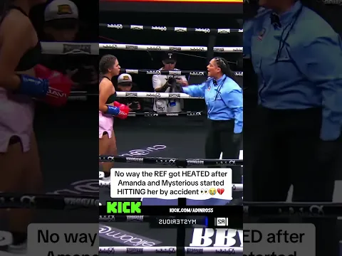 No way the REF got HEATED after Amanda and Mysterious started HITTING her by accident πππ