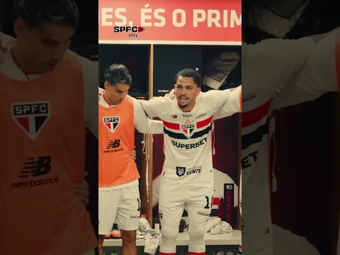 O vestiário antes da vitória contra o Atlético-MG #spfc #bastidores