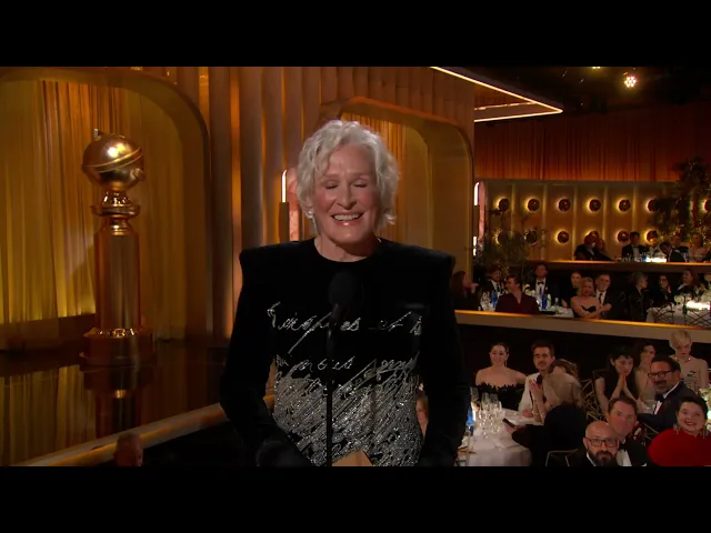 Golden Globes 2025 | Glenn Close presenta il premio per il miglior film drammatico