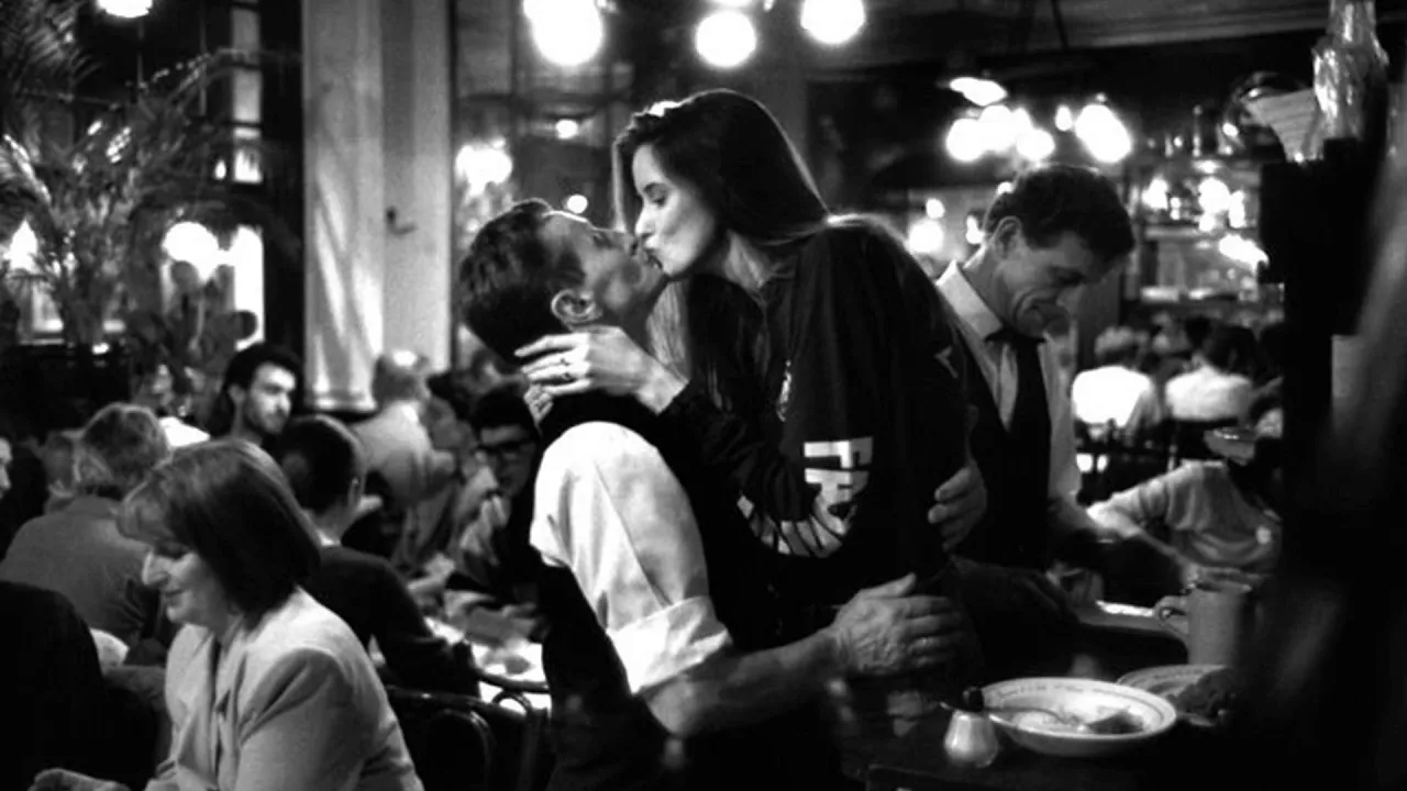 Michael Kiwanuka - One More Night Michael Kiwanuka - One More Night
