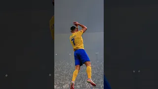 كرستيانوعم مسي اقوى تصميم لرونالدو وصوروخلفيات أسطوريةله Youtube Shorts اكسبلور تصاميم رونالدو سوريا 