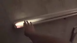 fluorescent lamp trick