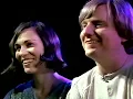"Umbrella" by The Innocence Mission (live)