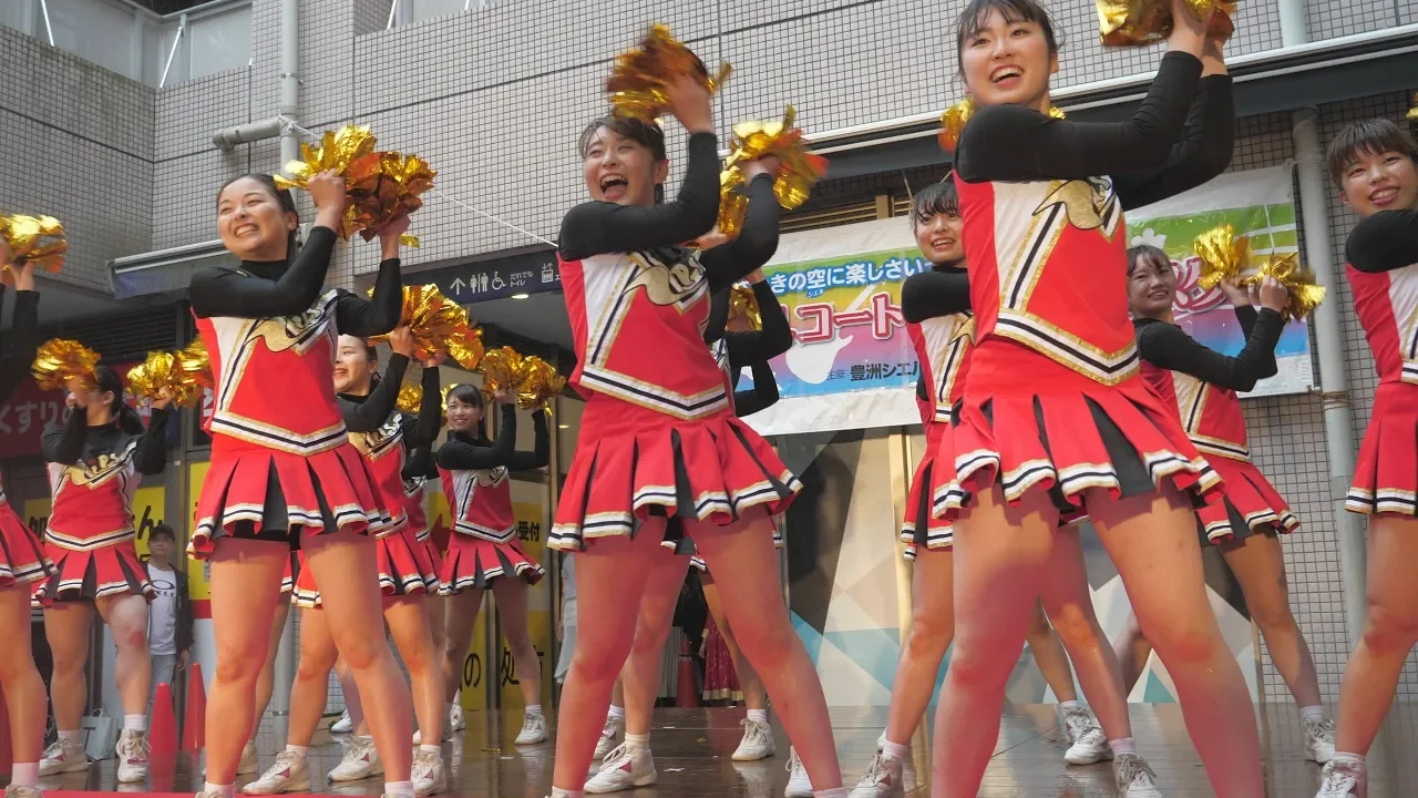 【チアダンスの楽曲】華やかな衣装と踊りにピッタリの邦楽作品を厳選！