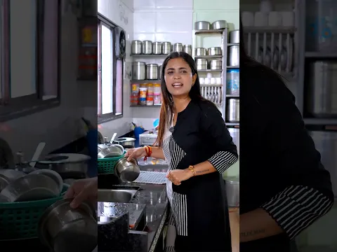 Fancy चं बाळ रडायला लागलं 😭😱 #fancy #comedy #funny #saari #ytshorts #viral