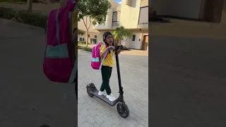 أيسل رايحه المدرسة بالأسكوتر كله يروح يشوف كليب مدارسنا رجعت بسرعه  دندنها