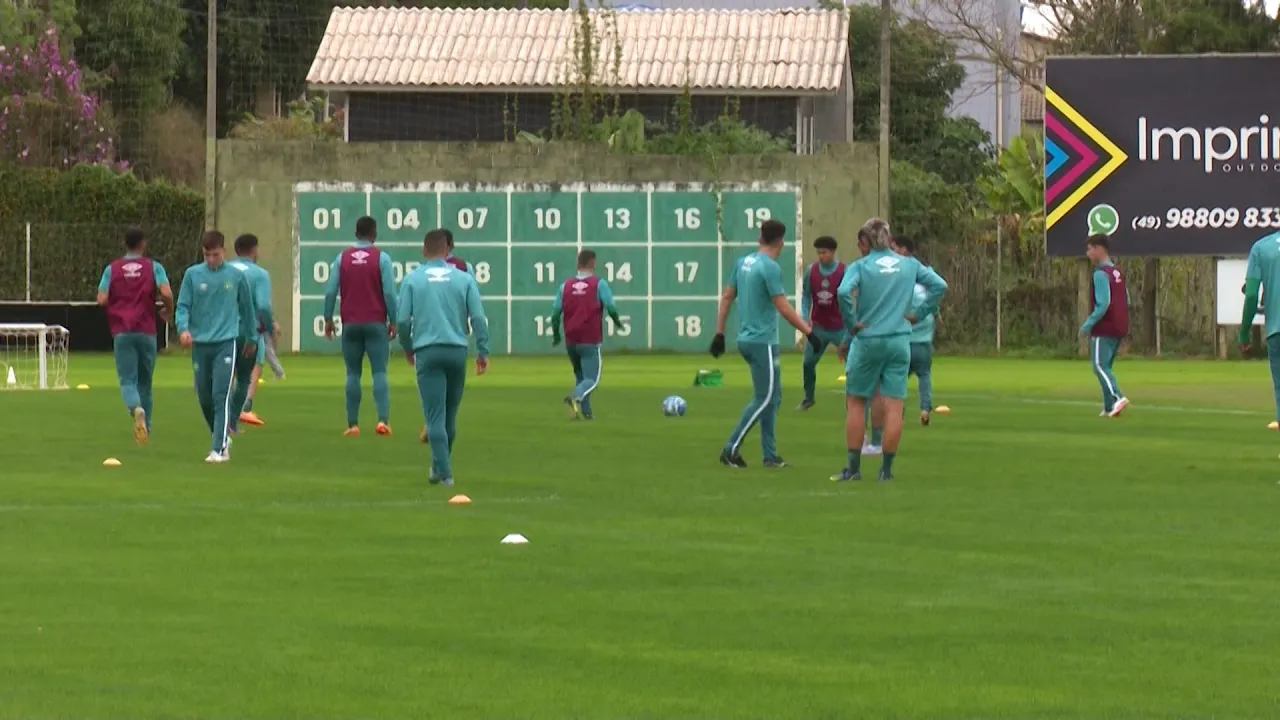Chapecoense tem novidades para encarar o CRB na Arena Condá