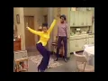 Leuke tijden. Thelma leert JJ dansen. Momenten uit een zwarte sitcom, deel 5.