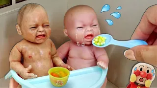 アンパンマンのコキンちゃんが双子のリアル赤ちゃんのお世話をするよ🍼(#たまごmammy)ママの一日は大変！baby doll care