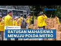 Download Lagu Massa Mahasiswa UI Mulai Bergerak Menuju Polda Metro Jaya Naik Bus, Total Diperkirakan Ribuan