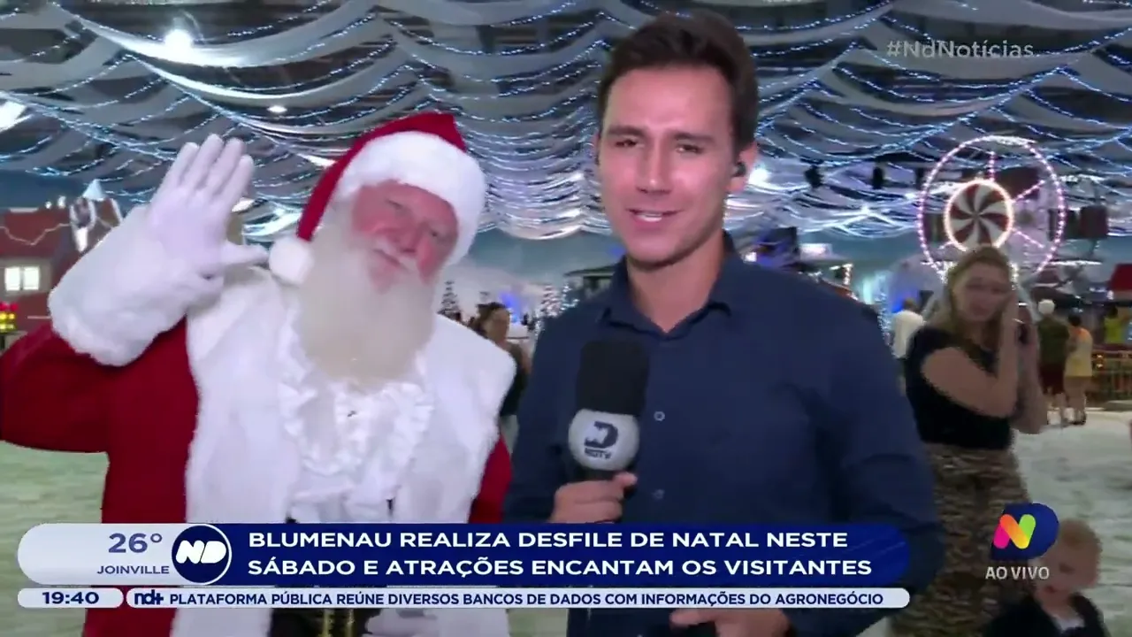 Blumenau realiza desfile de natal no final de semana