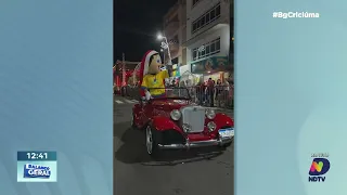 Sul catarinense vive clima de Natal com ações e visitas do Bom Velhinho