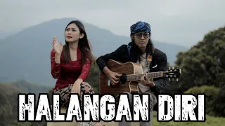 halangan diri darso versi akustik gitar cover by silvi risviani