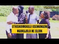 Lagu Uthishomkhulu ufihla iclerk athandana nalo  eskoleni