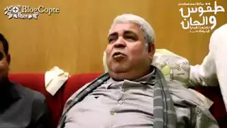 بكاء المعلم جاد لويس وهو يرنم ترنيمة بصوا شوفوا تانى معجزة كبرى دندنها