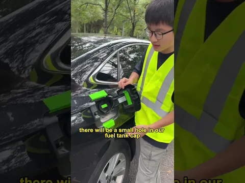 Only 1% of people know the secret of the car fuel cap. #car #automobile #carknowledge