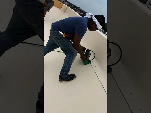 MicOn | Semi automatic roofing machine