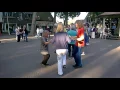 Download Lagu Volksdansen op het Plein in Houten. Basma Doppia Roemenie.
