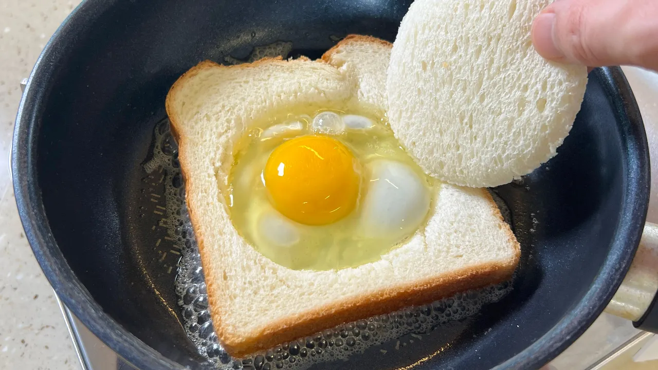 식빵 계란 토스트와 식빵 피자