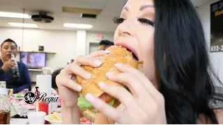 SOY REGIA EL PERRON HOT DOGS