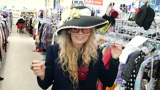 A Fabulous Fashion Adventure Unique Styling Looks and Tips Fun Upcycling Our Fashion House Reno