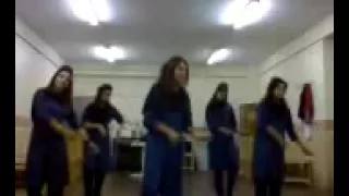 رقص دختر های دبیرستانی در ایرانpersian Iranian School Girls Mp4 