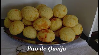 PÃO DE QUEIJO FEITO COM POLVILHO AZEDO , FÁCIL DE FAZER E UMA DELÍCIA.